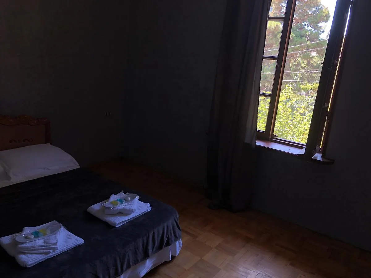 Affittacamere Lucky Family Hotel Tbilisi