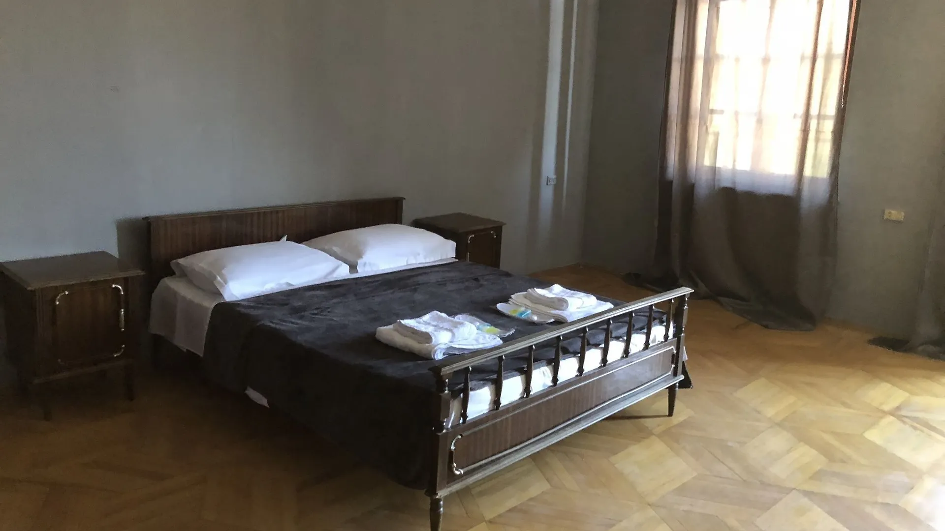 Lucky Family Hotel Tbilisi Affittacamere